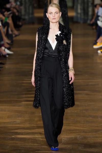 Look 31